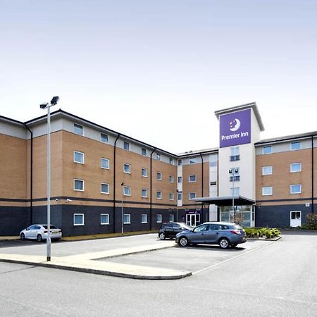 Premier Inn Glasgow Braehead Esterno foto