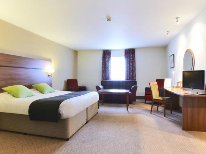 Premier Inn Glasgow Braehead Esterno foto