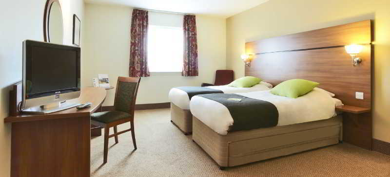 Premier Inn Glasgow Braehead Esterno foto